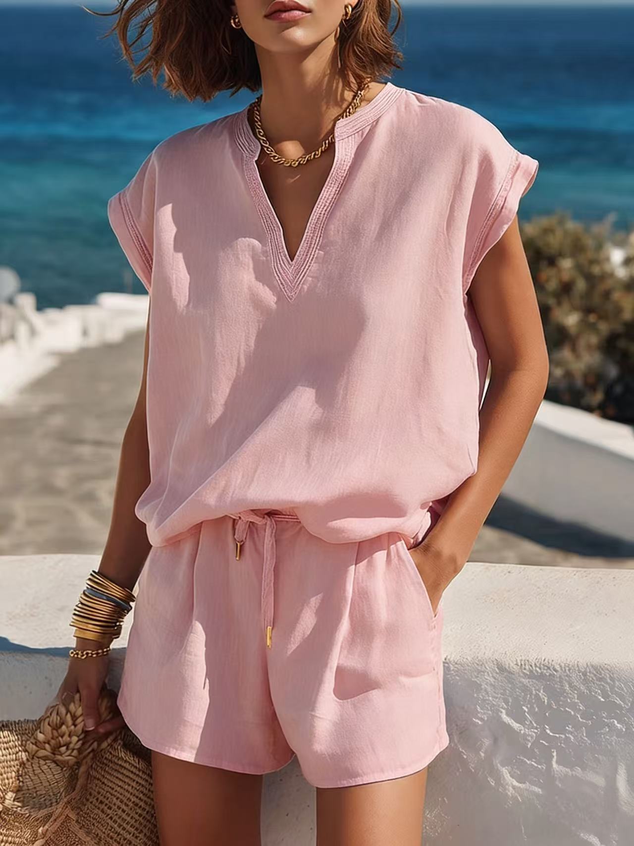 Levi Rhei Resort Chill Set