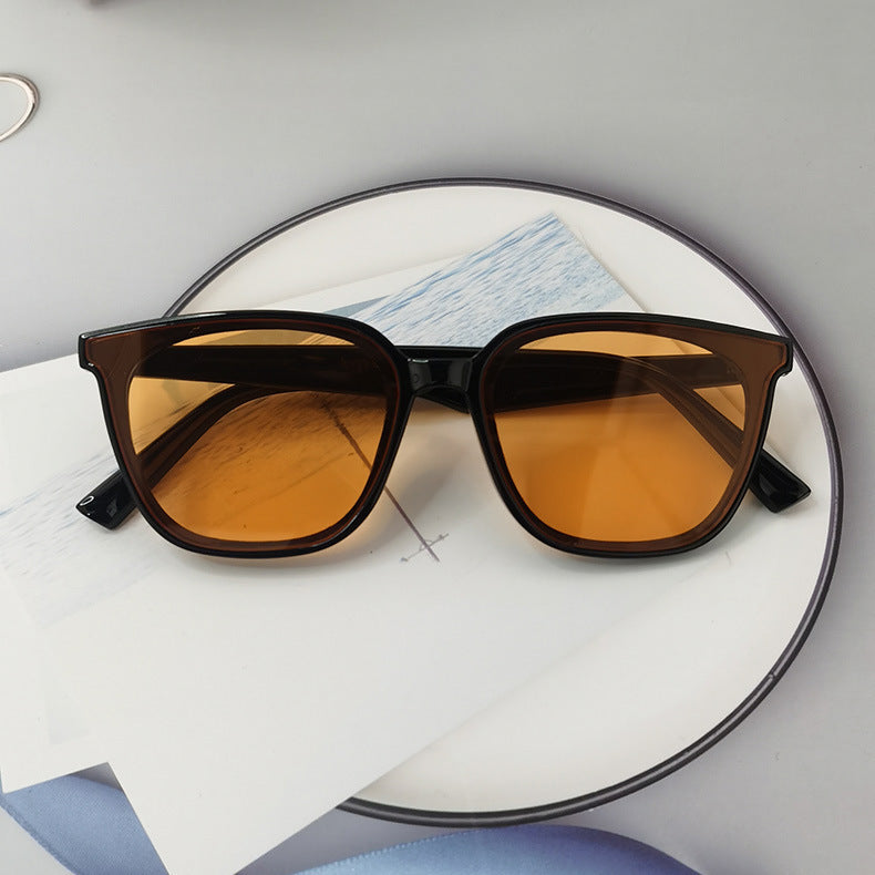 Levi Rhei Retro Slim Cat Eye Sunglasses