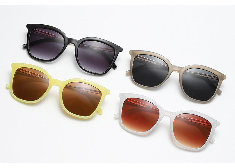 Levi Rhei Vintage Metal Temple Square Sunglasses