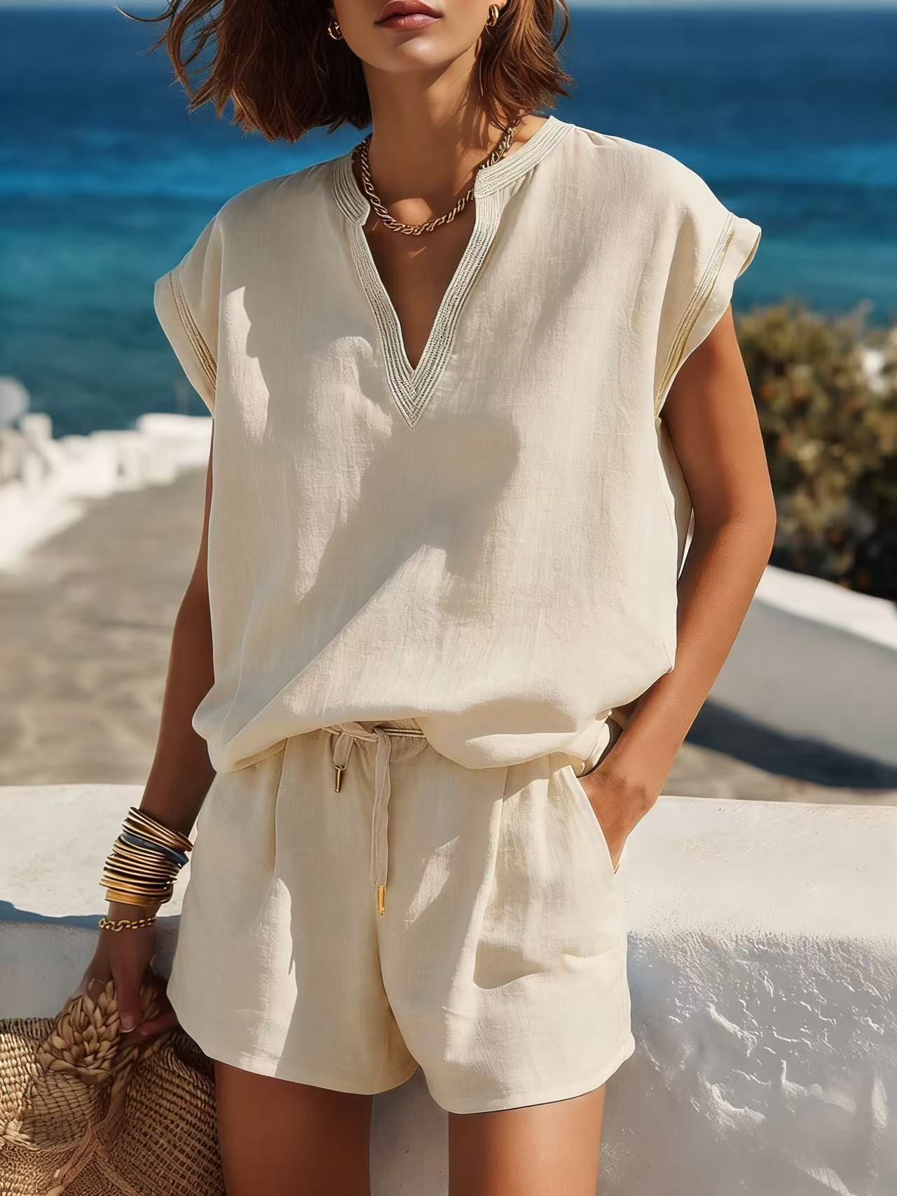 Levi Rhei Resort Chill Set